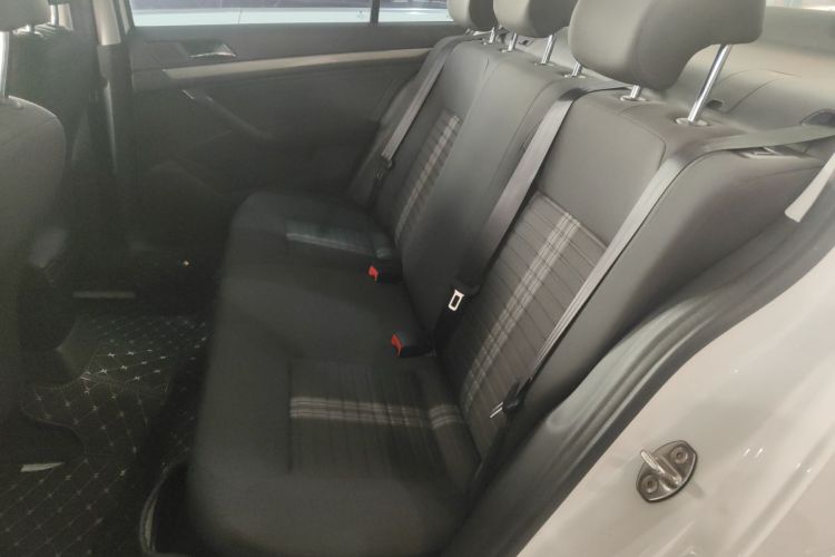 大众 2019款 朗逸启航 1.5L 自动风尚版 国VI中控内饰21