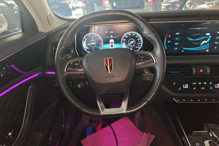 红旗HS5 2019款 2.0T 智联旗领四驱版中控内饰13