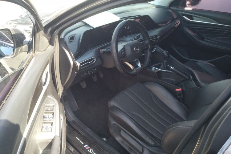 长安 逸动 2021款 PLUS 1.6L GDI 手动豪华型局部细节19