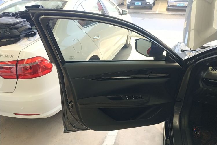 长安UNI-V 2022款 2.0T 锋速版中控内饰7007