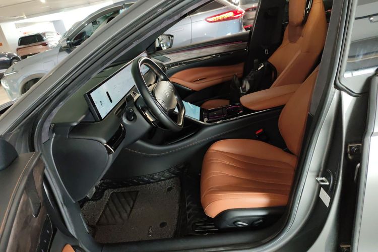 智己汽车 智己L7 2022款 Dynamic中控内饰19