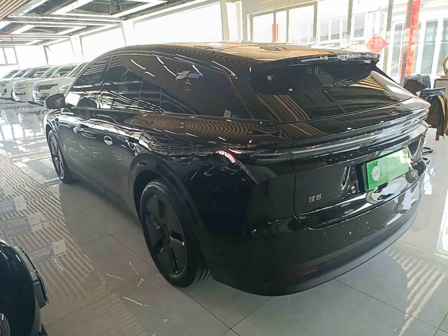 理想汽车 理想i6 2025款 两驱标准版(3)