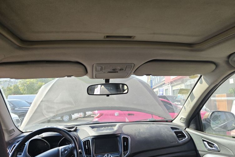 奇瑞 瑞虎5 2014款 2.0L 手动家悦版中控内饰22