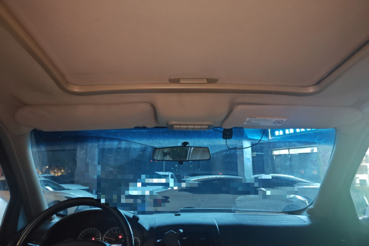 别克GL8 2013款 2.4L 行政版中控内饰22