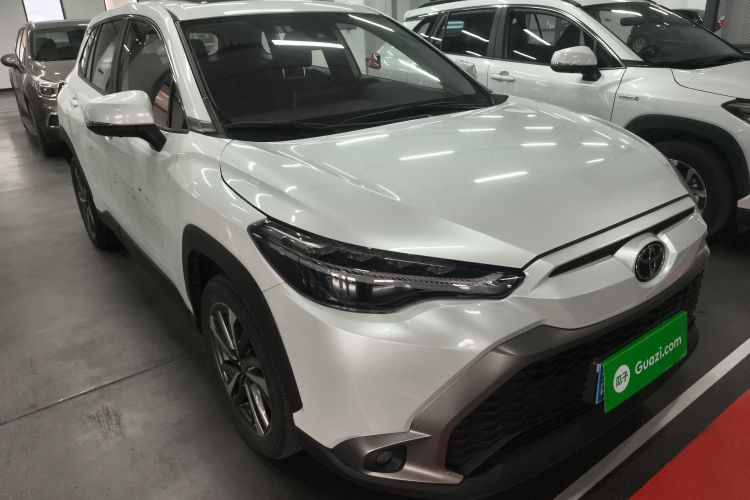 丰田 锋兰达 2022款 2.0L CVT豪华PLUS版车身外观3