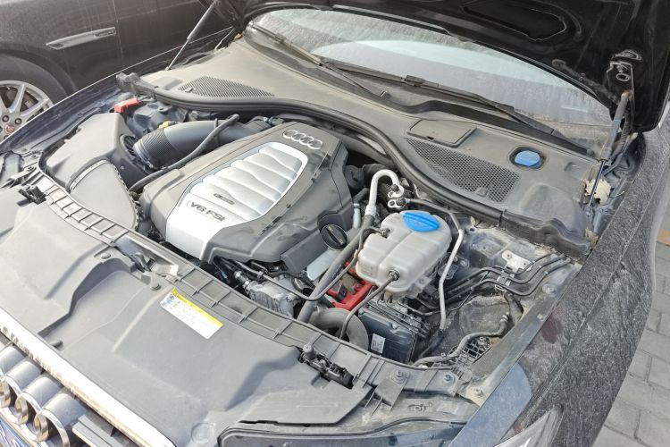 奥迪A6L 2014款 30 FSI 技术型局部细节24