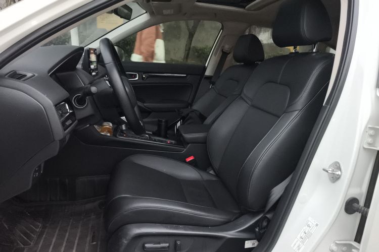 本田 型格 2023款 240TURBO CVT智享版中控内饰19