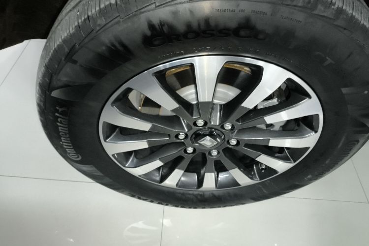 坦克700新能源 2024款 Hi4-T 极境版车身外观6008