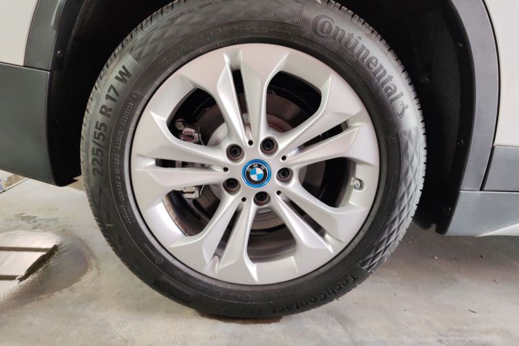 宝马X1新能源 2019款 xDrive25Le 里程升级版车身外观56