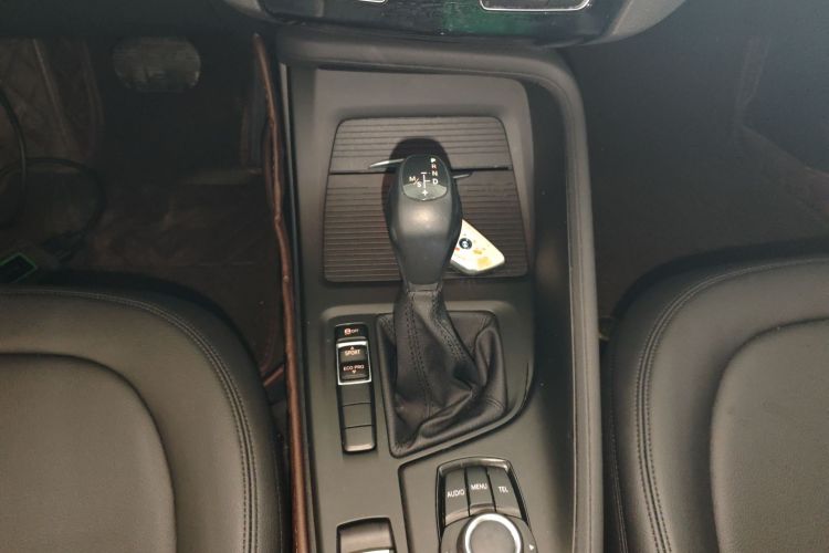 宝马X1 2016款 sDrive18Li 时尚型中控内饰18