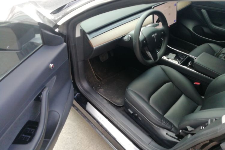 特斯拉 Model 3 2020款 改款 长续航后轮驱动版中控内饰20