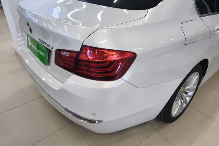 宝马5系 2017款 525Li 豪华设计套装车身外观6006