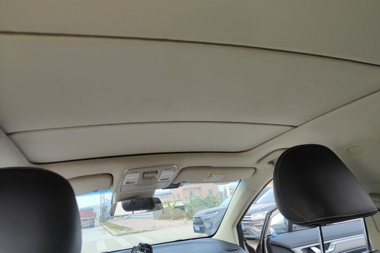 吉利汽车 帝豪GS 2018款 运动版 1.4T 手动领尚型局部细节22