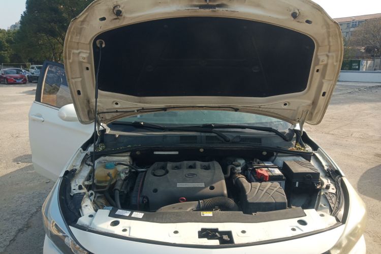 广汽传祺 传祺GA3S视界 2014款 1.6L 自动豪华ESP版机舱底盘24