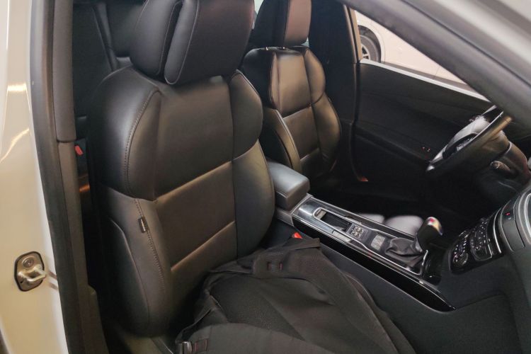 标致508 2015款 1.6THP 自动致臻版局部细节41