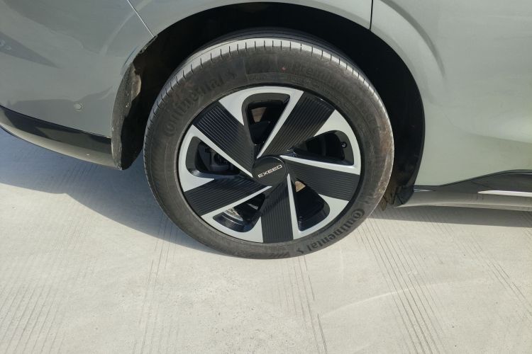 星途 星纪元 ET 2024款 增程 200 Pro车身外观6008