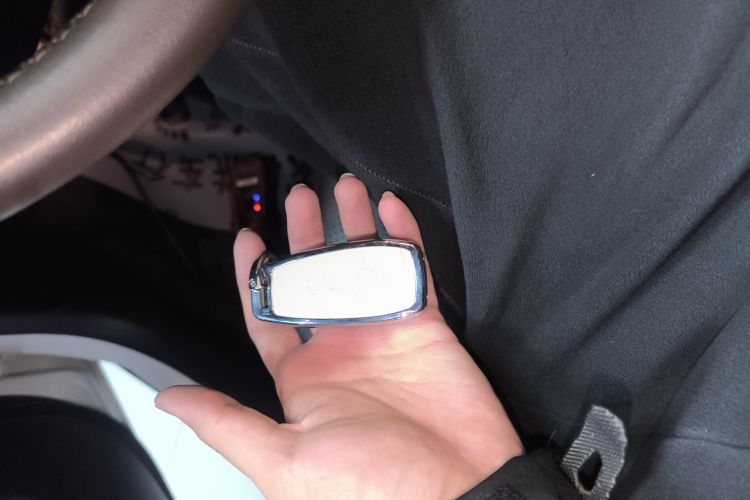 奔驰GLC 2020款 改款 GLC 260 L 4MATIC 豪华型中控内饰11