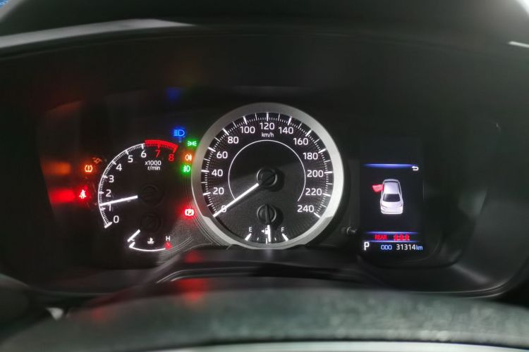 丰田 卡罗拉 2021款 1.2T S-CVT精英PLUS版中控内饰14