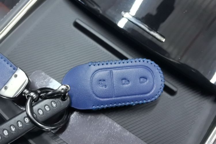 零跑汽车 零跑C01 2022款 后驱长续航版中控内饰7001