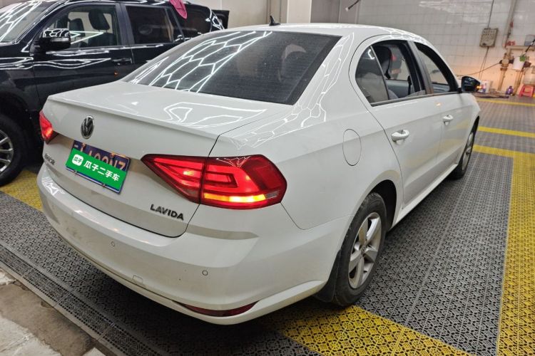 大众 朗逸 2015款 1.6L 手动风尚版车身外观6005