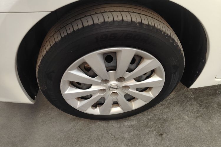 日产 轩逸 2021款 经典 1.6XL CVT豪华版车身外观6007