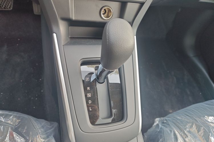 日产 轩逸 2024款 改款二 经典 1.6XL CVT豪华版局部细节18