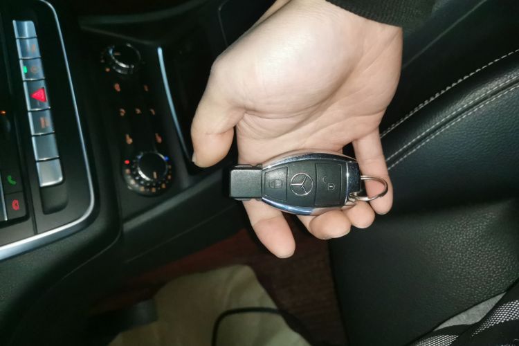 奔驰GLA 2018款 GLA 200 时尚型中控内饰7001