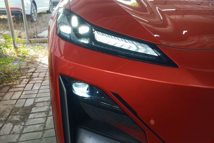 深蓝汽车 深蓝S07 2024款 520Max 纯电版车身外观8