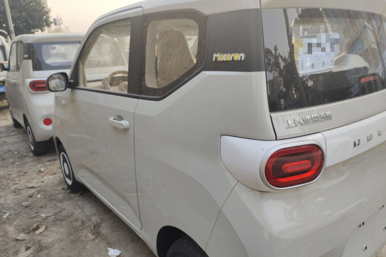 五菱汽车 宏光MINIEV 2024款 第三代 215km 青春版车身外观6003