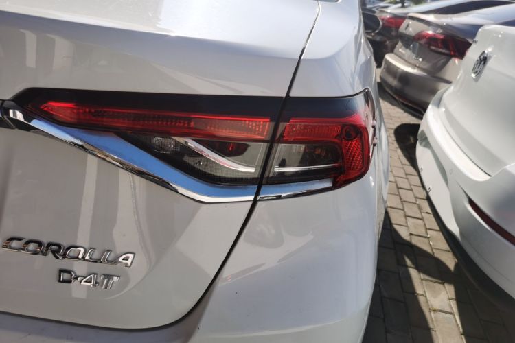 丰田 卡罗拉 2019款 1.2T S-CVT GL先锋版车身外观9