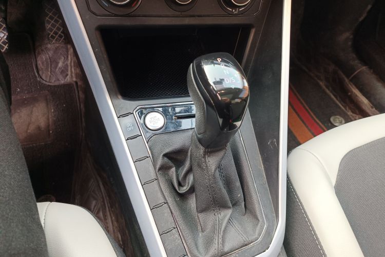 大众 Polo 2023款  Plus 1.5L 自动炫彩科技版局部细节18