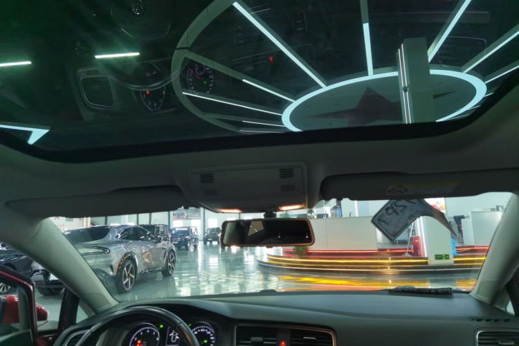 大众 高尔夫 2016款 230TSI 自动舒适型中控内饰22