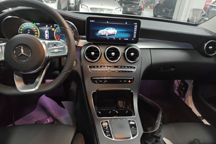 奔驰C级 2020款 改款 C 200 L 时尚型运动版中控内饰16