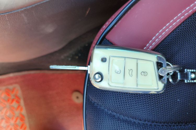 大众 Polo 2019款 Plus 1.5L 自动全景乐享版中控内饰11