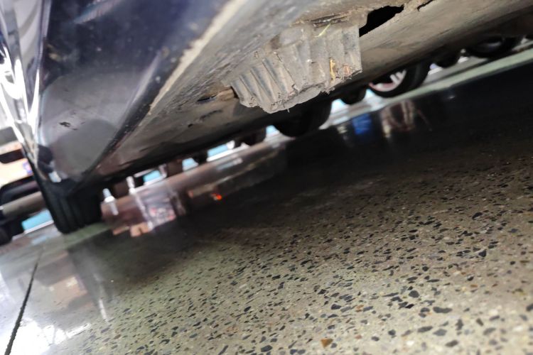 宝马1系 2021款 120i M运动曜夜版局部细节9001