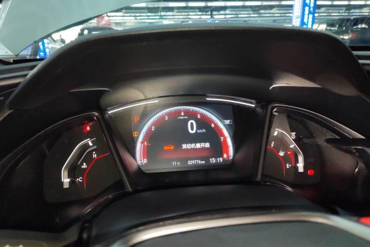 本田 思域 2021款 HATCHBACK 220TURBO CVT潮酷控中控内饰14