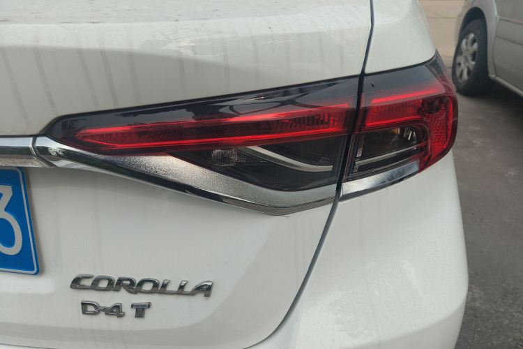 丰田 卡罗拉 2023款 1.2T 先锋版车身外观9