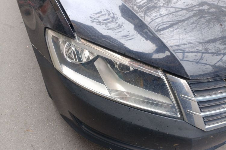 大众 朗逸 2013款 1.6L 手动风尚版车身外观8