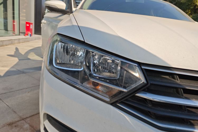 大众 2019款 改款 宝来·传奇 1.5L 自动时尚型 国VI车身外观6006