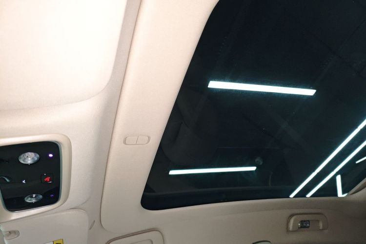 鸿蒙智行 问界M5 2025款 纯电  Ultra 后驱版中控内饰22