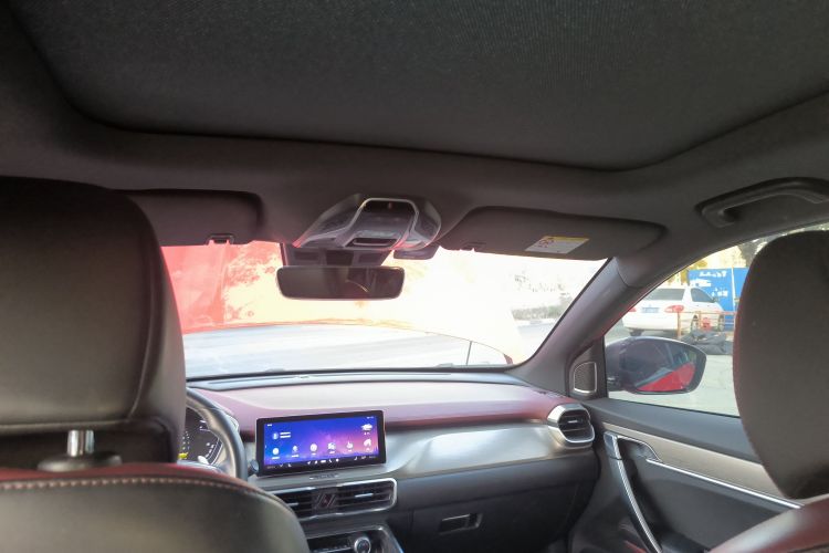 吉利汽车 缤越 2019款 运动款 260T DCT Battle 国V中控内饰22