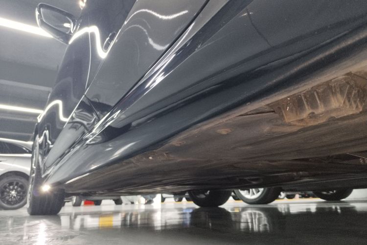 宝马3系 2022款 325i M运动曜夜套装局部细节9002