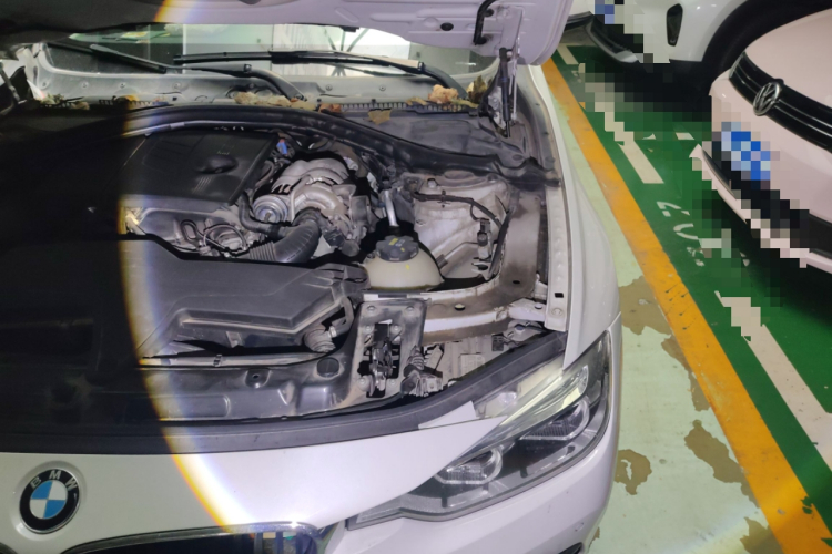 宝马3系 2016款 316i 时尚型局部细节9007