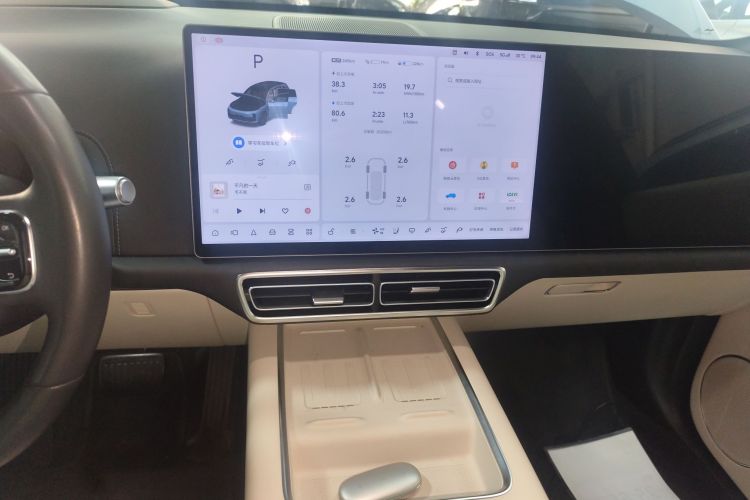 理想汽车 理想L7 2024款 Ultra中控内饰16