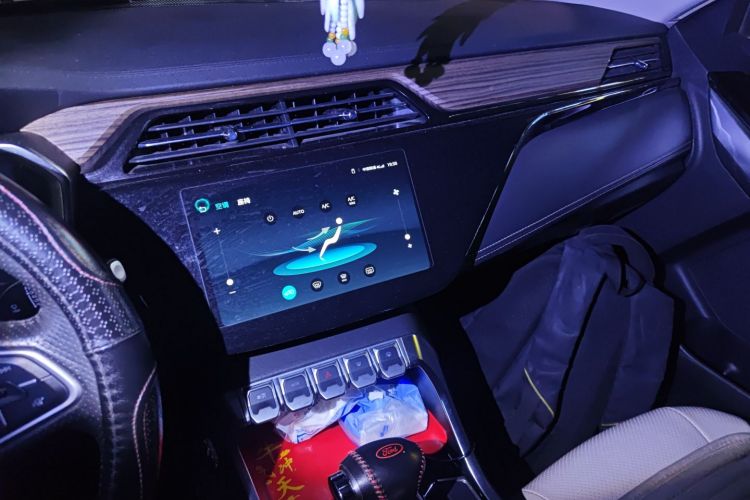 福特 领界 2019款 EcoBoost 145 CVT 48V尊领型PLUS 国V中控内饰16