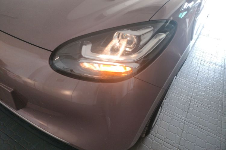 五菱汽车 五菱缤果 2023款 203km 轻享款局部细节36