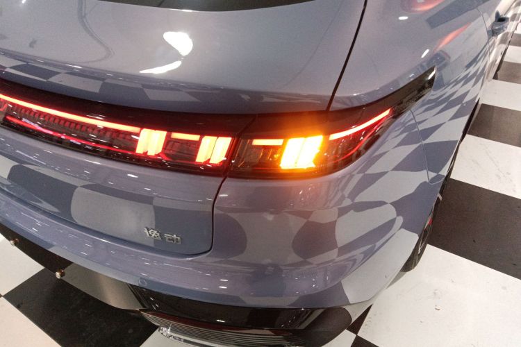 长安 逸动 2026款 第四代 1.5T 500Bar 悦享型车身外观9