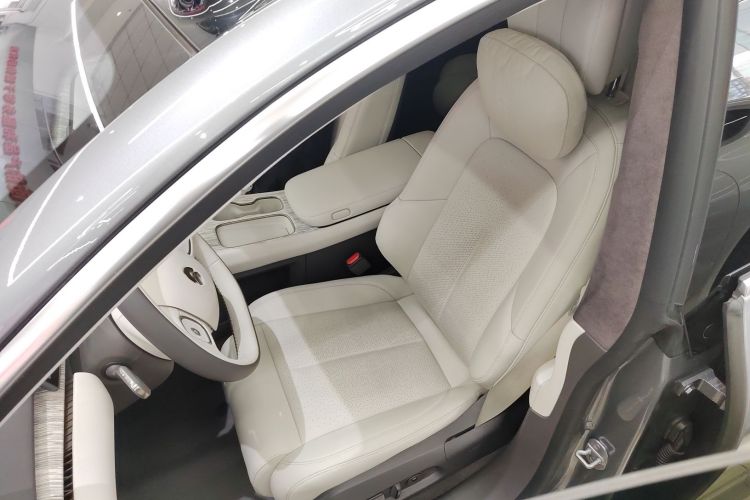 蔚来ET7 2024款 75kWh 行政版局部细节19