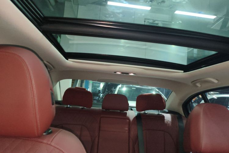 宝马3系 2023款 325Li M运动套装中控内饰22