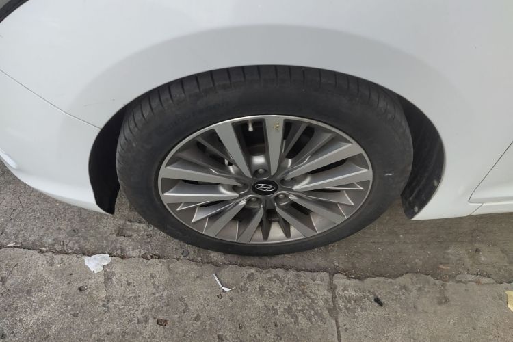 现代 名图 2017款 1.8L 自动智能型GLS 国V车身外观6007